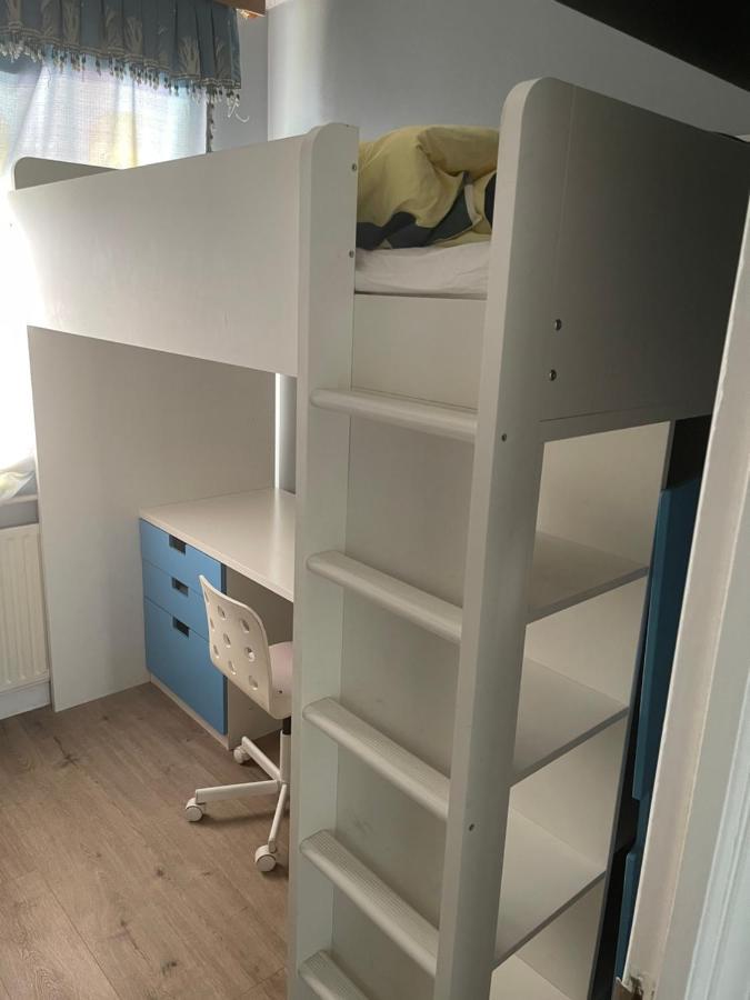 Homestay Walpole House London